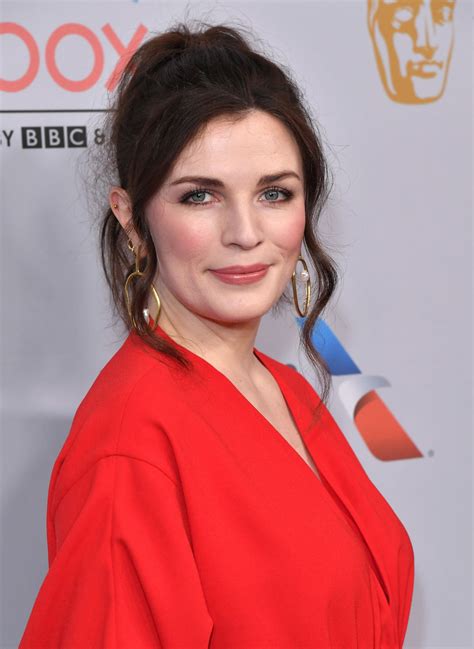 Aisling Bea